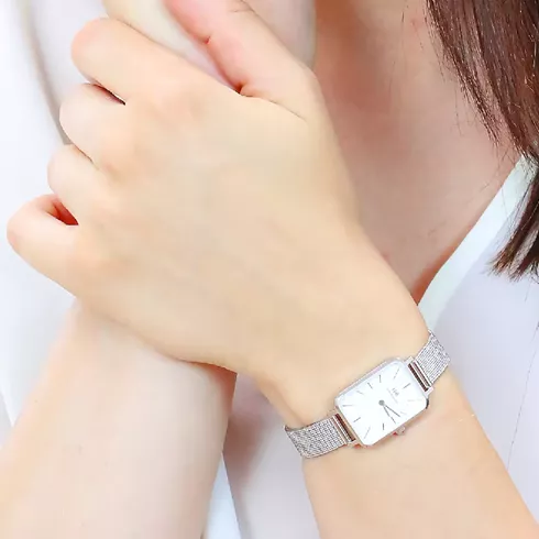 DW00100438DANIEL WELLINGTON Quadro Pressed Sterling ženski ručni sat