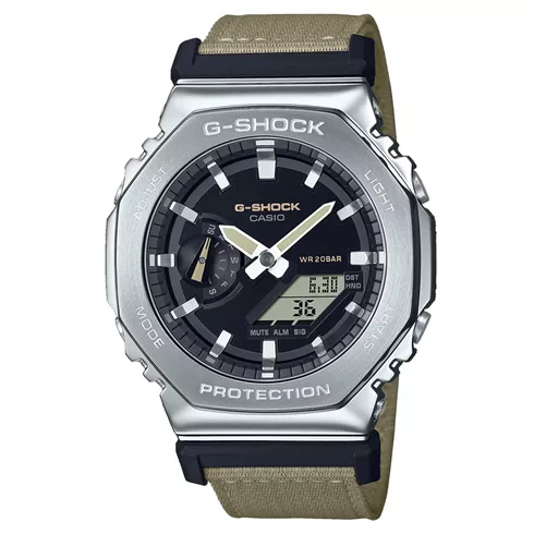 GM-2100C-5AER CASIO G-SHOCK muški ručni sat
