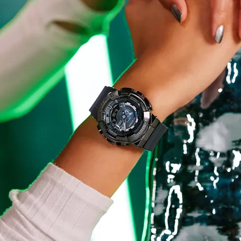 GM-S110B-8AER CASIO G-Shock ženski ručni sat