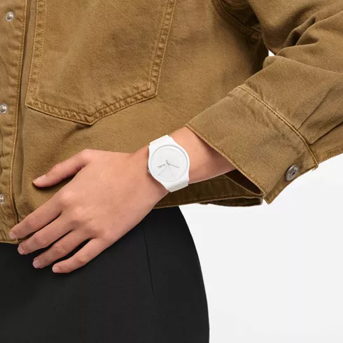 SO29W704-S14 SWATCH White Rebel unisex sat