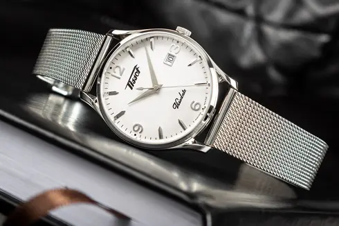 T118.410.11.277.00 TISSOT Visodate muški ručni sat