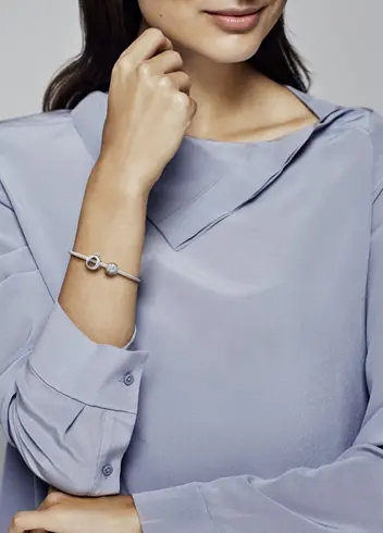 797401 PANDORA Moments Crown O Charm privezak