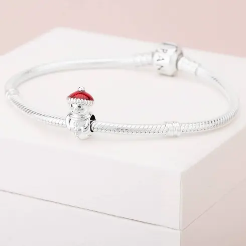 798478C01 PANDORA Snowman & Santa Hat privezak