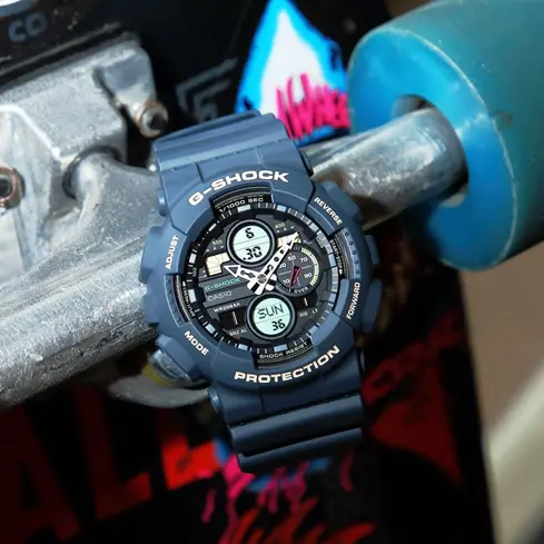 GA-140-2AER CASIO G-Shock Standard muški ručni sat