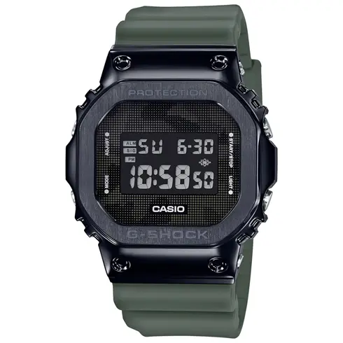 GM-5600B-3ER CASIO G-Shock muški ručni sat