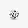 Pandora 798464C01 Privezak Uzdignuto srce