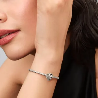 793755C00 PANDORA Infinity Knot ženski privezak - Pandora 793755C002C model